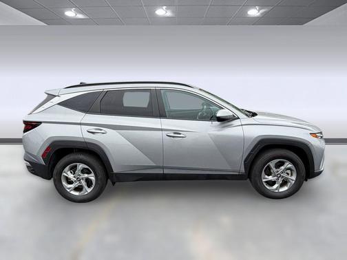 Shimmering Silver 2024 Hyundai TUCSON SEL