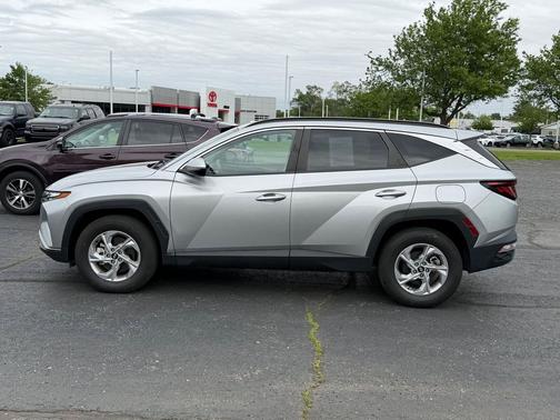Shimmering Silver 2024 Hyundai TUCSON SEL
