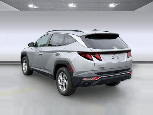 Shimmering Silver 2024 Hyundai TUCSON SEL