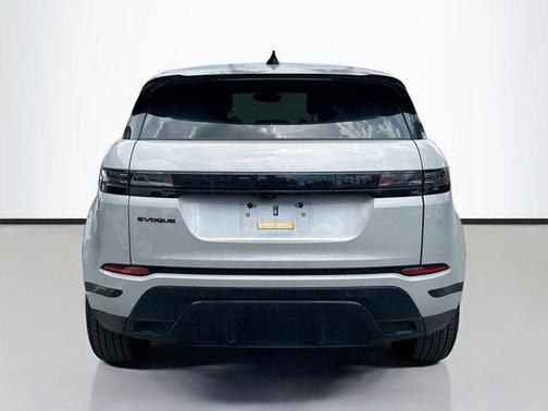 2025 Land Rover Range Rover Evoque Dynamic SE
