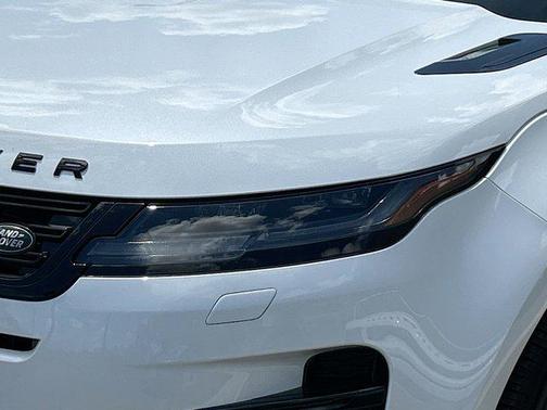 2024 Land Rover Range Rover Evoque Dynamic SE