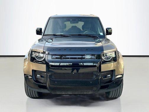 2025 Land Rover Defender 110 P400 X