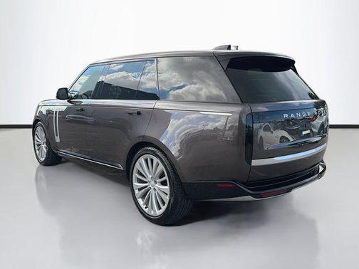 2023 Land Rover Range Rover First Edition