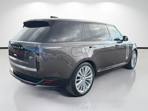 2023 Land Rover Range Rover First Edition