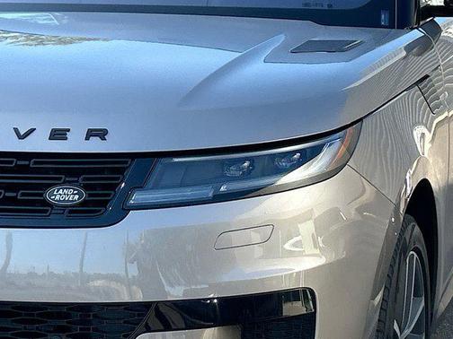 2023 Land Rover Range Rover Sport SE