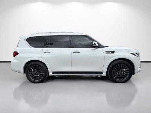 Moonstone White 2024 INFINITI QX80 SENSORY AWD