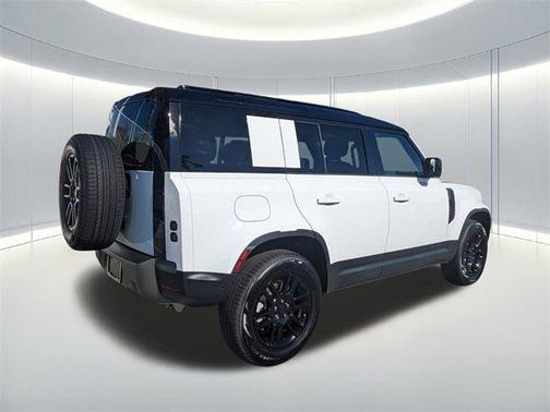 2026 Land Rover Defender S