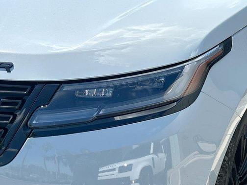 2025 Land Rover Range Rover Velar P250 SE R-Dynamic