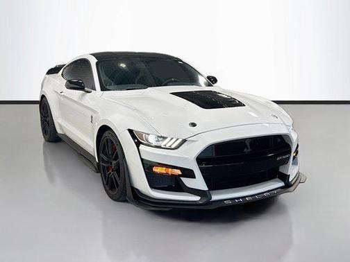 2022 Ford Shelby GT500 Base