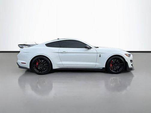 2022 Ford Shelby GT500 Base