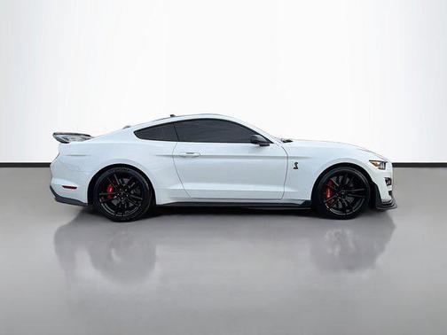 2022 Ford Shelby GT500 Base
