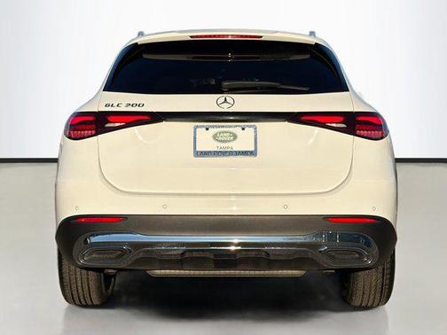 2024 Mercedes-Benz GLC 300 Base