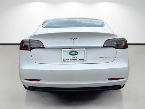 Pearl White Multi-Coat 2020 Tesla Model 3 Long Range