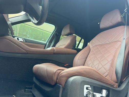 Gray 2024 BMW X6 xDrive40i