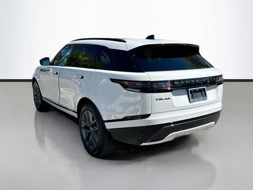 2026 Land Rover Range Rover Velar P250 SE R-Dynamic