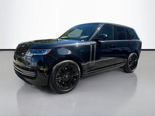 2025 Land Rover Range Rover P530 SE