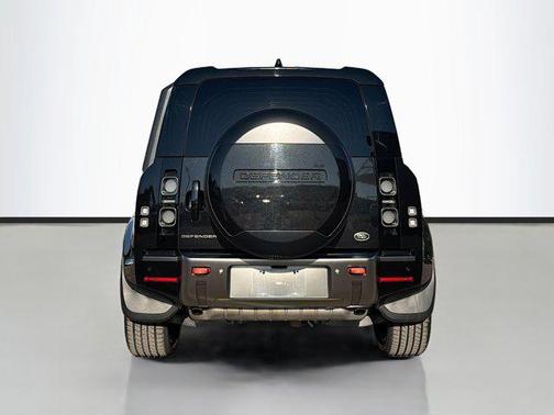 2021 Land Rover Defender 110 X