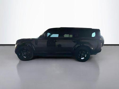 2025 Land Rover Defender 130 P400 X-Dynamic SE