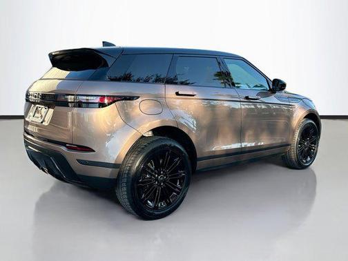 2026 Land Rover Range Rover Evoque Core S