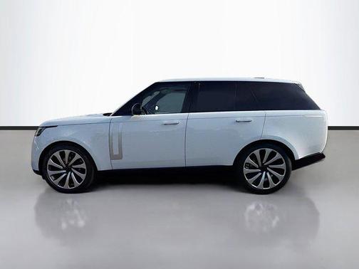2026 Land Rover Range Rover P530 Autobiography