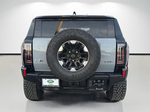 Meteorite Metallic (Grey) 2025 GMC HUMMER EV SUV 3X