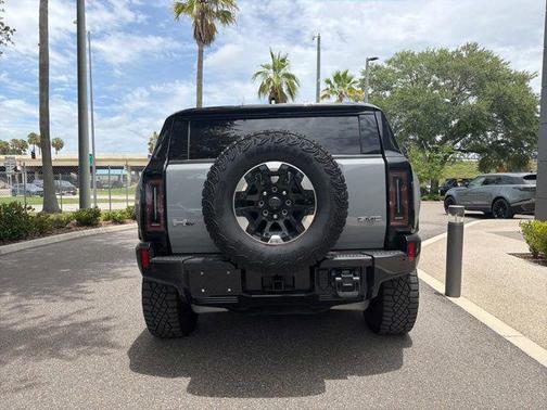 Meteorite Metallic (Grey) 2025 GMC HUMMER EV SUV 3X