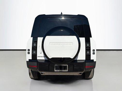 2026 Land Rover Defender P300 S