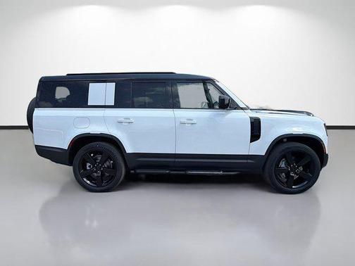 Fuji White 2026 Land Rover Defender P300 S