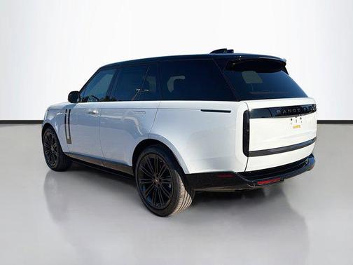 2025 Land Rover Range Rover P400 SE