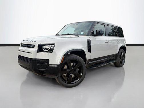 2026 Land Rover Defender X-Dynamic SE