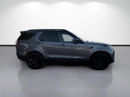 2026 Land Rover Discovery Gemini Edition