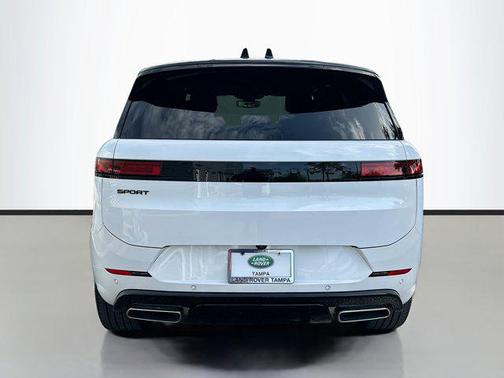 2025 Land Rover Range Rover Sport SE