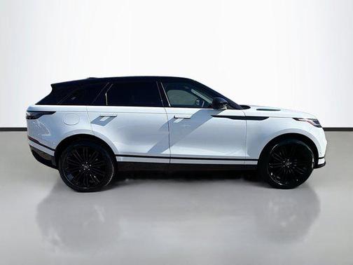 2026 Land Rover Range Rover Velar P400 Dynamic SE