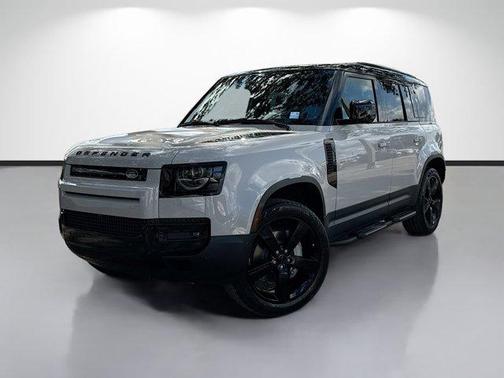 2026 Land Rover Defender P300 S