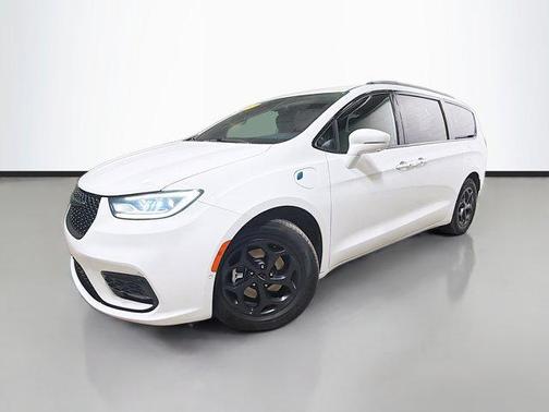 2021 Chrysler Pacifica Hybrid Touring L