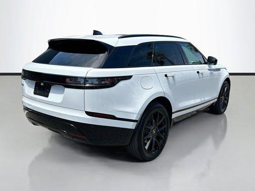 2026 Land Rover Range Rover Velar P400 Dynamic SE
