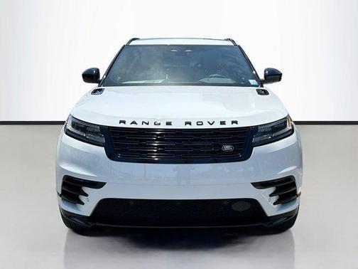 2026 Land Rover Range Rover Velar P400 Dynamic SE