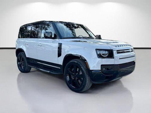 2026 Land Rover Defender P400 X-Dynamic SE