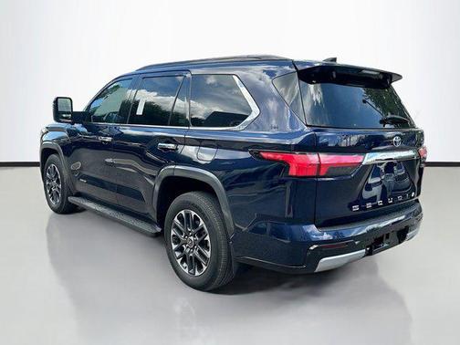 2023 Toyota Sequoia Base