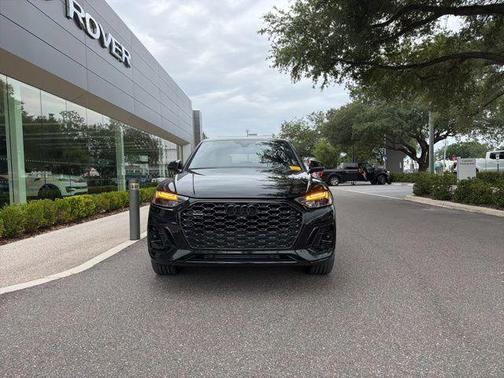 Mythos Black Metallic 2024 Audi Q5 45 S line Premium Plus