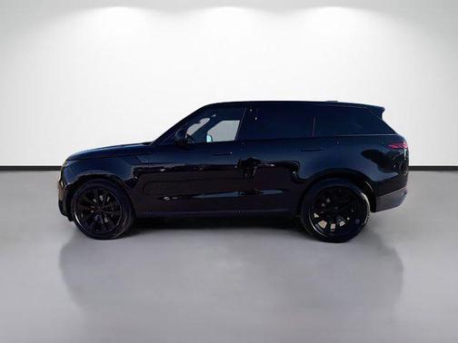 2026 Land Rover Range Rover Sport SE
