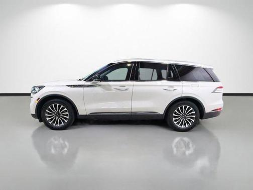 Ceramic Pearl Metallic Tri-Coat 2024 Lincoln Aviator Reserve