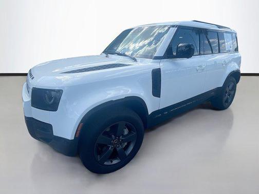 2024 Land Rover Defender 110 P400 X-Dynamic SE