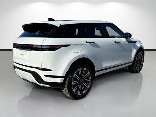 2026 Land Rover Range Rover Evoque Dynamic SE