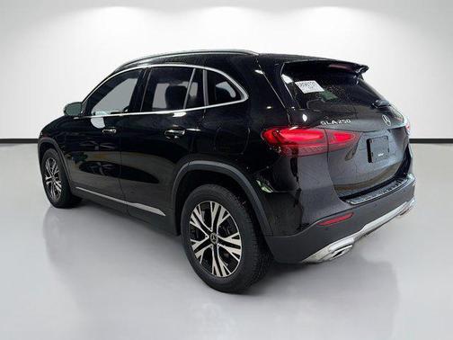 2025 Mercedes-Benz GLA 250 4MATIC