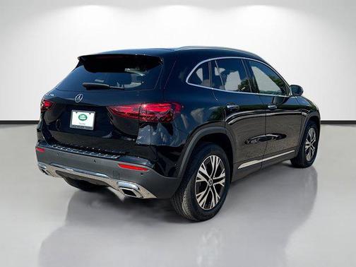 2025 Mercedes-Benz GLA 250 4MATIC