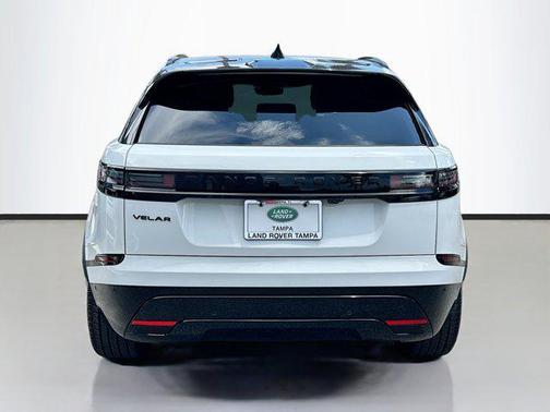 2026 Land Rover Range Rover Velar P250 SE R-Dynamic