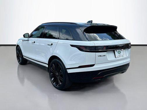 2026 Land Rover Range Rover Velar P250 SE R-Dynamic