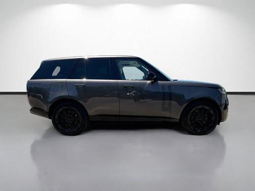 Charente Grey Premium Metallic 2026 Land Rover Range Rover P530 SE