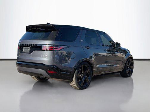 2025 Land Rover Discovery P360 Dynamic SE